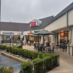 Gloria Jean's Coffees
