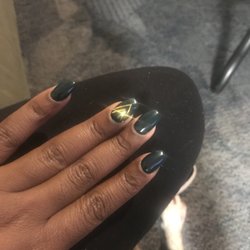 High Definition Nails & Spa