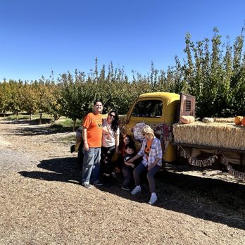 Gilcrease Orchard - Fruits & Veggies Near Me - Las Vegas, Nevada Gilcrease Orchard - Fruits & Veggies Near Me - Las Vegas, Nevada