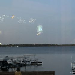 Inn Between - Gorgeous lake view