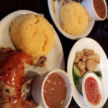 El Pollo III - Peruvian Near Me - Brooklyn, New York