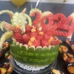 Southern Yankee Queen - Fruit Carvings