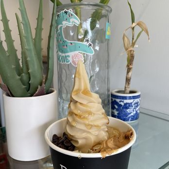 Banan - Kaimuki - Chunkadelic - Ice Cream & Frozen Yogurt Near Me - Honolulu, Hawaii