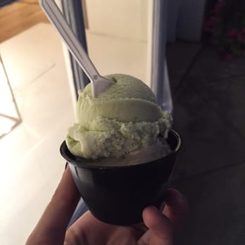 The Bent Spoon - Jersey Fresh Basil on top, jersey sweet corn underneath, all local ingredients - Ice Cream & Frozen Yogurt Near Me - Princeton, New Jersey