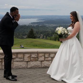 Pixel Dust Weddings - Wedding at the Golf Club at Newcastle - Videographers Near Me - Seattle, Washington Pixel Dust Weddings - Wedding at the Golf Club at Newcastle - Videographers Near Me - Seattle, Washington