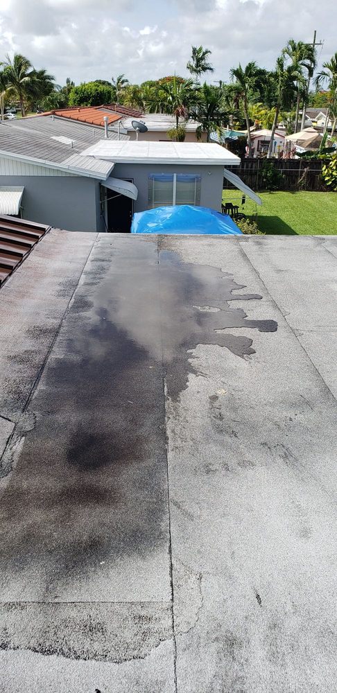 Slide of UnderCover Roofing & Metal