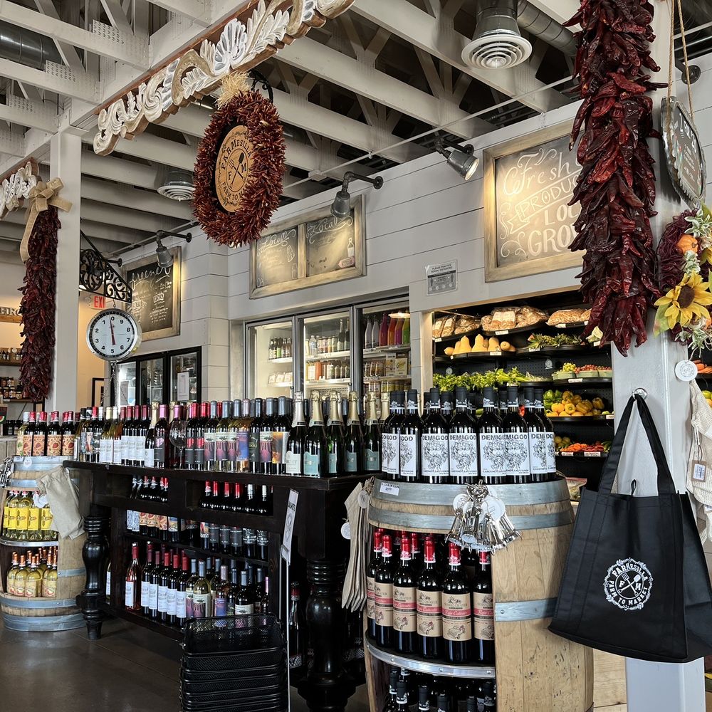 FARMesilla - Interior - Farmers Market Near Me - Mesilla, New Mexico