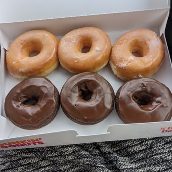 Dunkin' - box of 6 donuts - glazed and chocolate - Donuts Near Me - Sunnyvale, California Dunkin' - box of 6 donuts - glazed and chocolate - Donuts Near Me - Sunnyvale, California