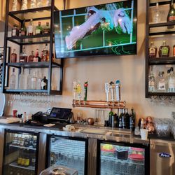 Tacos & Tequila - Full bar