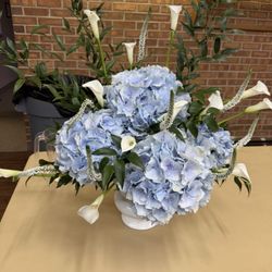 The altar bouquet several days after the wedding
