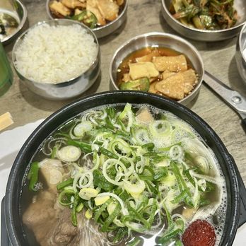 Han Yang - 갈비탕 (Galbi-Tang) / Beef Short Ribs Soup - Korean Near Me - Buena Park, California Han Yang - 갈비탕 (Galbi-Tang) / Beef Short Ribs Soup - Korean Near Me - Buena Park, California