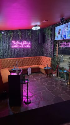 Miss Conduck by null