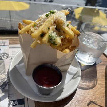 Tower 12 - Truffle Fries - Bars Near Me - Hermosa Beach, California