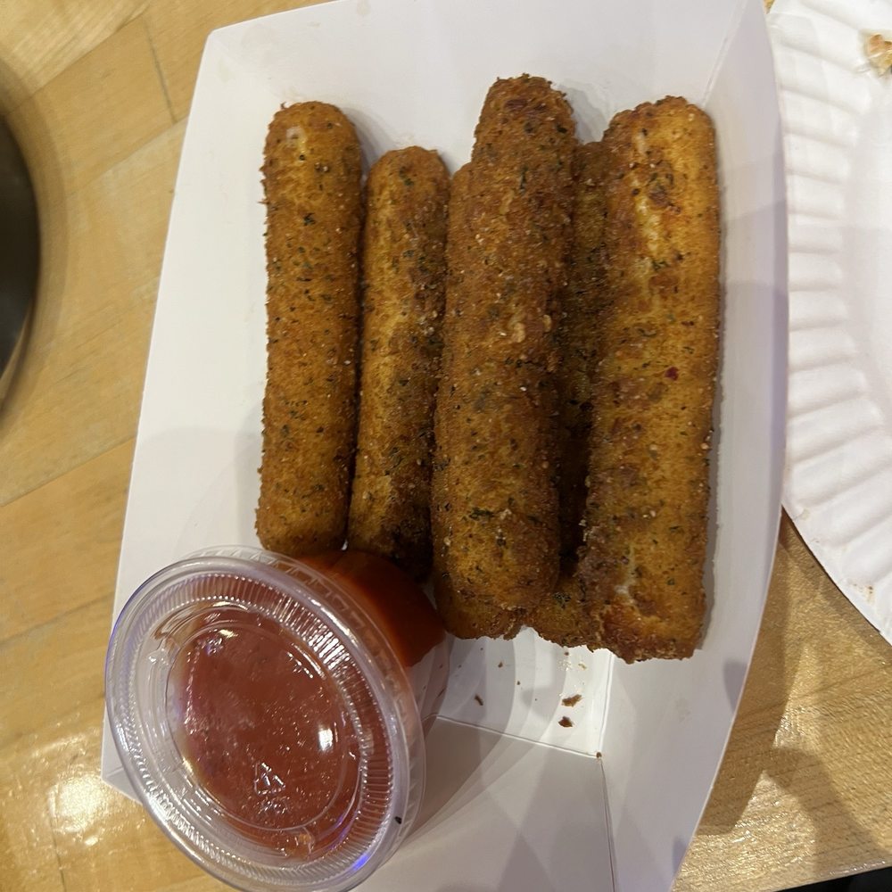 Bizza - 6 MOZZARELLA STICKS - Pizza Near Me - San Francisco, California