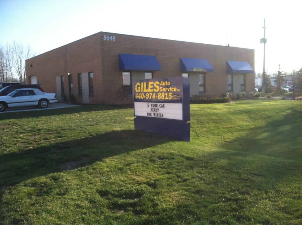 GILES AUTO SERVICE Updated October 2024 11 Reviews 8648 Tyler