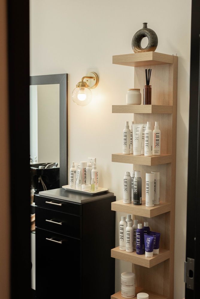 ERA SALON Updated August 2024 1380 SW Vintage Pkwy, Ankeny, Iowa