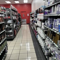 Sally Beauty - Nice, clean, organized
