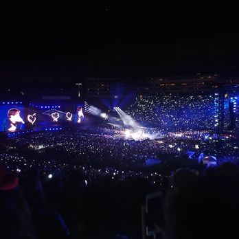 Rose Bowl Stadium - The view from section 7-L row 61 seat 9-10 - Stadiums & Arenas Near Me - Pasadena, California