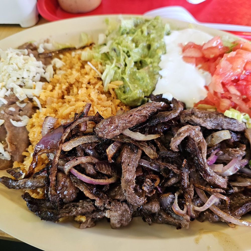 Carne asada platillo Carne asada platillo