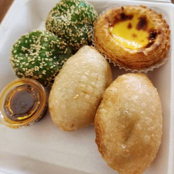 D & D Dim Sum Bakery - Green Tea Sesame Balls, Portuguese Egg Tart, & Fried Meat Stuffed Dumpling - Dim Sum Near Me - Elk Grove, California D & D Dim Sum Bakery - Green Tea Sesame Balls, Portuguese Egg Tart, & Fried Meat Stuffed Dumpling - Dim Sum Near Me - Elk Grove, California