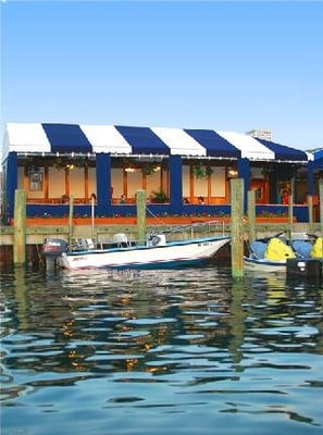 Fishbones Bar & Grille by null