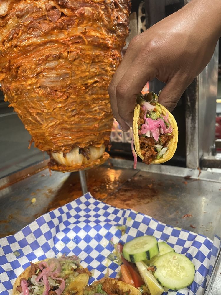 TACOS DONA TOTA Updated August 2024 143 Photos & 122 Reviews 15312 S Vermont Ave, Gardena