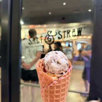 Salt & Straw - Ice Cream & Frozen Yogurt Near Me - Dallas, Texas Salt & Straw - Ice Cream & Frozen Yogurt Near Me - Dallas, Texas