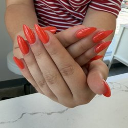Twin Nails and Lovely Lashes