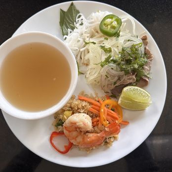 Coco Bay Kitchen & Tea House - Beef Pho with Pineapple Fried Rice - Bubble Tea Near Me - Waldorf, Maryland