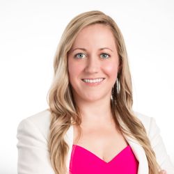 Huy D. Tran Photography - Business Headshots