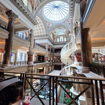 Caesars Palace - Shopping area - Hotels Near Me - Las Vegas, Nevada Caesars Palace - Shopping area - Hotels Near Me - Las Vegas, Nevada
