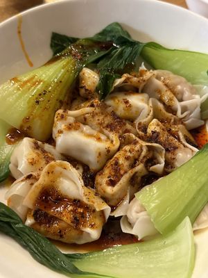 食宴兰州牛肉拉面 Shi Yan Lanzhou Beef Noodles by null