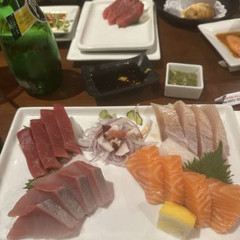 EAT'S SUSHI - Sushi Bars Near Me - Costa Mesa, California EAT'S SUSHI - Sushi Bars Near Me - Costa Mesa, California