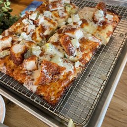 Nashville Hot Chicken Pizza