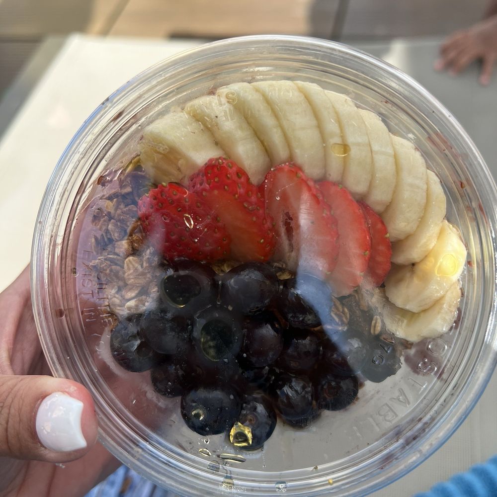 Kai Coffee - Acai bowl - Creperies Near Me - Honolulu, Hawaii