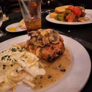 THE BOOTLEGGER ITALIAN BISTRO - 1650 Photos & 1501 Reviews - Italian ...