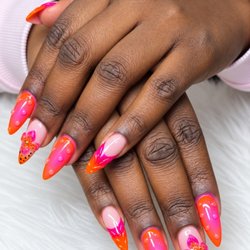 Chrome Nail Bar