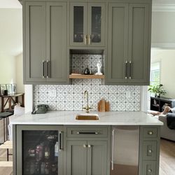 Gil Mill Custom Homes - Bar area
