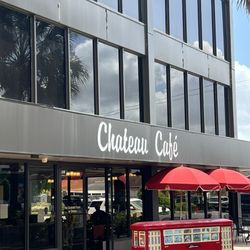 Chateau Café - Front