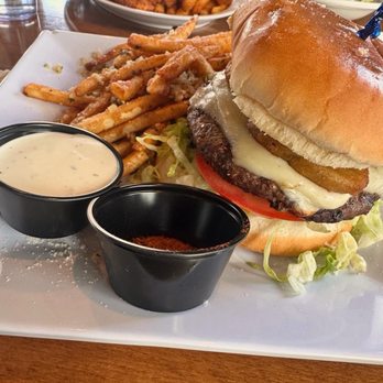 Burger City - Burgers Near Me - Vacaville, California