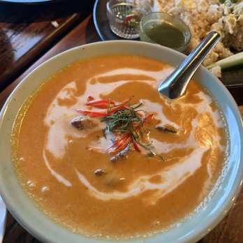 Tee Sud Thai Rustic and Bar - Curry Brisket - Bars Near Me - Snohomish, Washington Tee Sud Thai Rustic and Bar - Curry Brisket - Bars Near Me - Snohomish, Washington