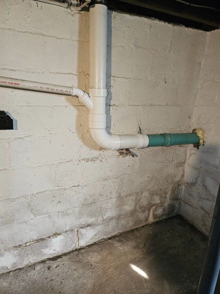Slide of Aqua-Tech Plumbing