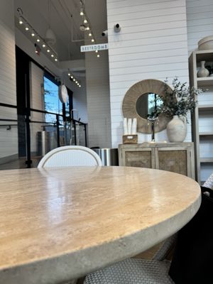 Pura Vida Miami by null