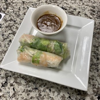 Pho Dat Vietnamese Cafe - Shrimp spring rolls - Vietnamese Near Me - Montgomery, Texas