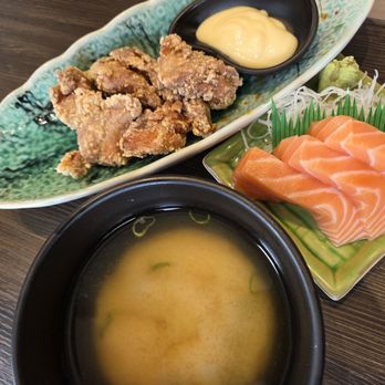 Ryutaro Izakaya - Sushi Bars Near Me - Bowmanville, Ontario Ryutaro Izakaya - Sushi Bars Near Me - Bowmanville, Ontario