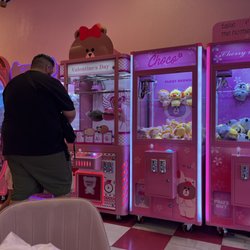 Pink Wa Wa - Inside