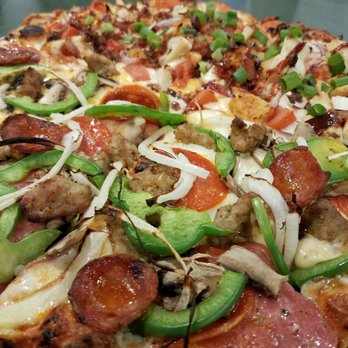 Round Table Pizza - Pizza Near Me - Huntington Beach, California