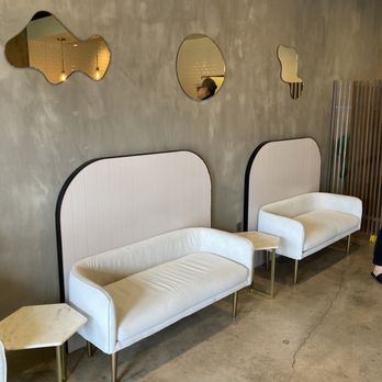 SOMA Tea & Mocktail - Seating/ Waiting area - Bubble Tea Near Me - Irvine, California