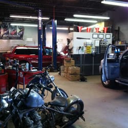 Bokor Auto Center