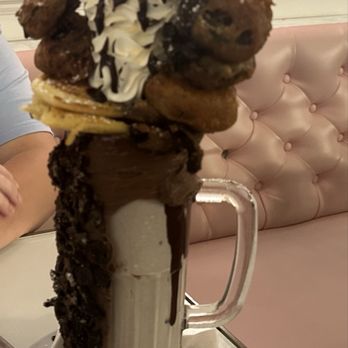 Sugar Factory - Biloxi - No idea name but had:Oreo shake, 6 fried Oreos, 4 small pancakes, fresh whipped cream, chocolate syrup covering. - Desserts Near Me - Biloxi, Mississippi Sugar Factory - Biloxi - No idea name but had:Oreo shake, 6 fried Oreos, 4 small pancakes, fresh whipped cream, chocolate syrup covering. - Desserts Near Me - Biloxi, Mississippi